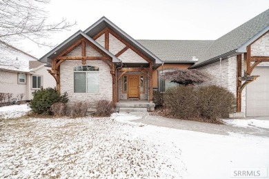 A rare find in King's Island backing up to the tee box on hole on Sage Lakes Municipal Golf Course in Idaho - for sale on GolfHomes.com, golf home, golf lot