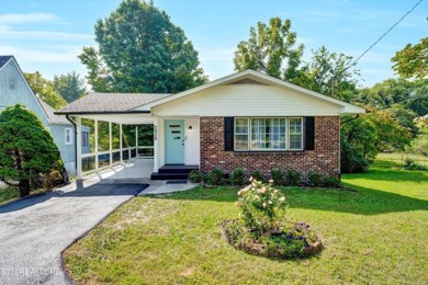 This beautiful 1960's classic & nostalgic Basement Ranch style on Whittle Springs Golf Course in Tennessee - for sale on GolfHomes.com, golf home, golf lot