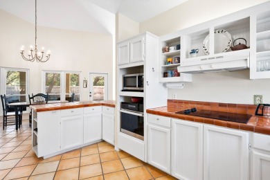 Charming 3-bedroom, 2-Bath home located on a peaceful cul-de-sac on Rockport Country Club in Texas - for sale on GolfHomes.com, golf home, golf lot