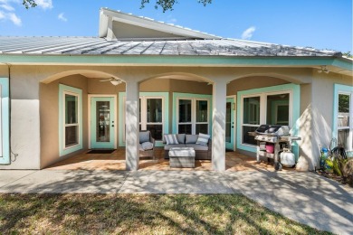 Charming 3-bedroom, 2-Bath home located on a peaceful cul-de-sac on Rockport Country Club in Texas - for sale on GolfHomes.com, golf home, golf lot