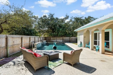 Charming 3-bedroom, 2-Bath home located on a peaceful cul-de-sac on Rockport Country Club in Texas - for sale on GolfHomes.com, golf home, golf lot