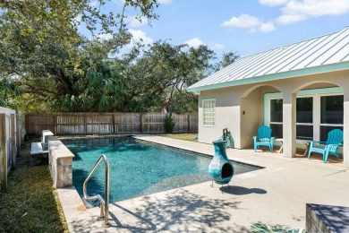 Charming 3-bedroom, 2-Bath home located on a peaceful cul-de-sac on Rockport Country Club in Texas - for sale on GolfHomes.com, golf home, golf lot