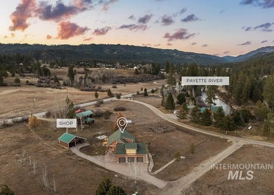 Custom-built timber cabin on over an acre with a 3-car garage on Terrace Lakes Golf Resort in Idaho - for sale on GolfHomes.com, golf home, golf lot