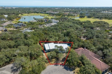 Charming 3-bedroom, 2-Bath home located on a peaceful cul-de-sac on Rockport Country Club in Texas - for sale on GolfHomes.com, golf home, golf lot