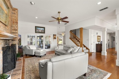 MOVE-IN READY! Pecan golf course with a view! New neutral on Pecan Plantation Country Club in Texas - for sale on GolfHomes.com, golf home, golf lot