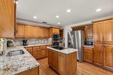 MOVE-IN READY! Pecan golf course with a view! New neutral on Pecan Plantation Country Club in Texas - for sale on GolfHomes.com, golf home, golf lot