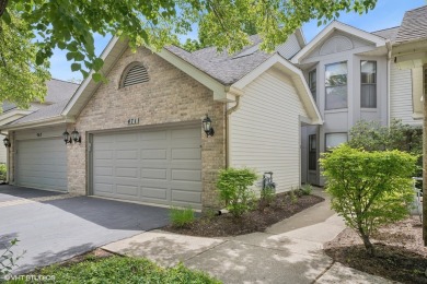 Welcome Home to this well-maintained townhome in prestigious on Palatine Hills Golf Course in Illinois - for sale on GolfHomes.com, golf home, golf lot