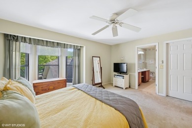 Welcome Home to this well-maintained townhome in prestigious on Palatine Hills Golf Course in Illinois - for sale on GolfHomes.com, golf home, golf lot