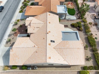 Welcome to your desert oasis in the heart of Sun City Summerlin! on Highland Falls Golf Club in Nevada - for sale on GolfHomes.com, golf home, golf lot