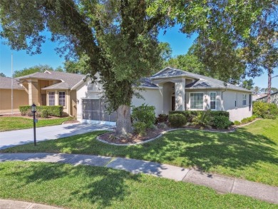 SUPER STRATFORD V MODEL HOME WITH A PRIVATE SETTING IN A on Heritage Pines Country Club in Florida - for sale on GolfHomes.com, golf home, golf lot