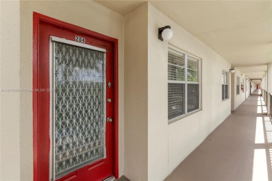BEAUTIFUL 2 BEDROOMS 2 BATHROOMS LARGE UNIT OVERLOOKING A G0LG on Flamingo Lakes Country Club in Florida - for sale on GolfHomes.com, golf home, golf lot