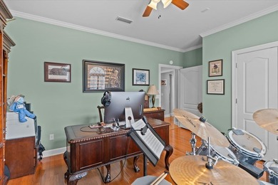 Exquisite Luxury Living in The Highlands | 606 Royal Parkway - on Highland Oaks Golf Course in Alabama - for sale on GolfHomes.com, golf home, golf lot