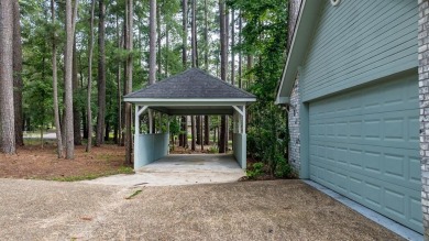 If your looking for a move in ready with a fresh feel of a new on Holly Lake Ranch Golf Club in Texas - for sale on GolfHomes.com, golf home, golf lot