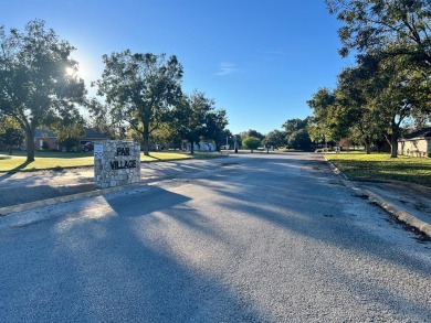 3 lots at PAR Village situated on the corner of Hogan Drive & on P.A.R. Country Club in Texas - for sale on GolfHomes.com, golf home, golf lot