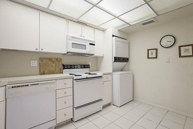 Welcome to this light-filled 2-bedroom, 2-bathroom condo in a on The President Country Club in Florida - for sale on GolfHomes.com, golf home, golf lot