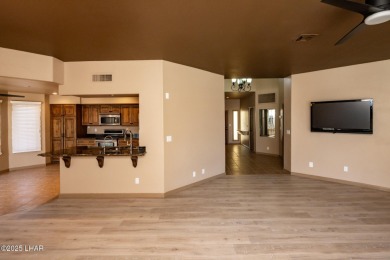 Luxury Golf Course Living in London Greens! Welcome to London on London Bridge Golf Course in Arizona - for sale on GolfHomes.com, golf home, golf lot