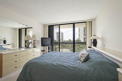 Welcome to this light-filled 2-bedroom, 2-bathroom condo in a on The President Country Club in Florida - for sale on GolfHomes.com, golf home, golf lot