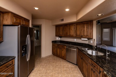 Luxury Golf Course Living in London Greens! Welcome to London on London Bridge Golf Course in Arizona - for sale on GolfHomes.com, golf home, golf lot