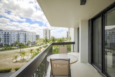 Welcome to this light-filled 2-bedroom, 2-bathroom condo in a on The President Country Club in Florida - for sale on GolfHomes.com, golf home, golf lot