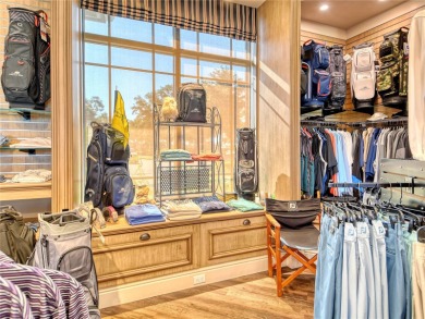 Take a look at this wonderful, Turn-Key Furnished *Abbey* unit on Heritage Oaks Golf and Country Club in Florida - for sale on GolfHomes.com, golf home, golf lot