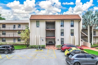 Gorgeous & Spacious CORNER UNIT with Huge Enclosed Balcony with on  in Florida - for sale on GolfHomes.com, golf home, golf lot