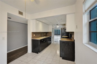 GREAT OPPORTUNITY TO OWN A RARELY AVAILABLE, LARGE CORNER UNIT on Flamingo Lakes Country Club in Florida - for sale on GolfHomes.com, golf home, golf lot