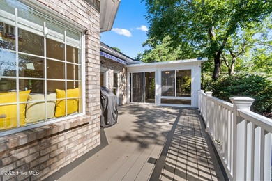 Come see this 3700 sq ft custom brick beauty. Ideally set up on Members Club At St. James Plantation in North Carolina - for sale on GolfHomes.com, golf home, golf lot