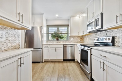 Beautifully Renovated Townhouse in Sought-After Hunters Glen!
 on Centennial Golf Club of NY - Meadows in New York - for sale on GolfHomes.com, golf home, golf lot