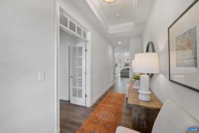 One level living.  Well maintained Old Trail end unit *villa* on Old Trail Golf Club in Virginia - for sale on GolfHomes.com, golf home, golf lot