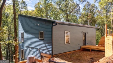 Contemporary Rustic Retreat in Coosawattee River Resort, Welcome on White Path Golf Club in Georgia - for sale on GolfHomes.com, golf home, golf lot