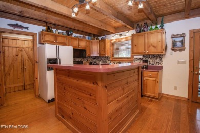 Make this adorable cabin your getaway to the Great Smoky on Laurel Valley Golf Course in Tennessee - for sale on GolfHomes.com, golf home, golf lot