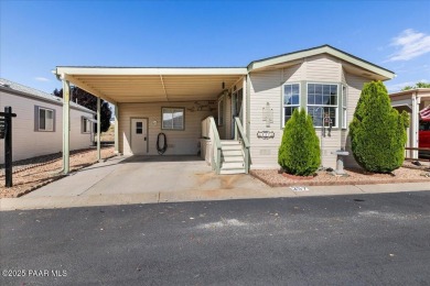 Age restriction community.Beautiful place to call home, Clean on Quail Wood Greens Golf Course in Arizona - for sale on GolfHomes.com, golf home, golf lot