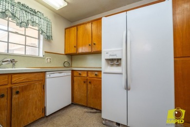 PRIME  LOCATION! Grab your golf clubs and hop in your cart! This on San Angelo Country Club in Texas - for sale on GolfHomes.com, golf home, golf lot
