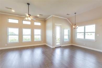 Beautiful 3-bedroom, 2-bath home in the sought-after Heath Golf on Heath Golf and Yacht Club in Texas - for sale on GolfHomes.com, golf home, golf lot