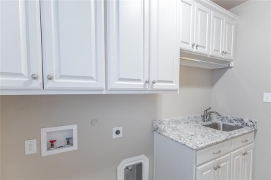 Beautiful 3-bedroom, 2-bath home in the sought-after Heath Golf on Heath Golf and Yacht Club in Texas - for sale on GolfHomes.com, golf home, golf lot