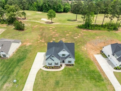 Welcome to 702 Riverside Estates -- a move-in ready, 3 bedroom on Riverside Country Club in Alabama - for sale on GolfHomes.com, golf home, golf lot