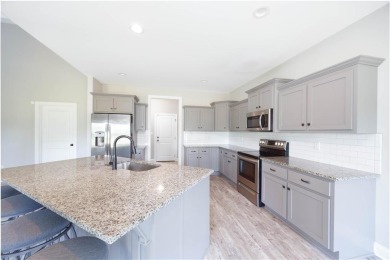 Welcome to 702 Riverside Estates -- a move-in ready, 3 bedroom on Riverside Country Club in Alabama - for sale on GolfHomes.com, golf home, golf lot