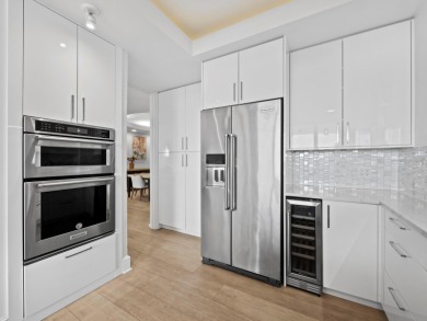 Beautifully renovated and offered turnkey furnished, this 3BR/3 on Longboat Key Golf Club Resort in Florida - for sale on GolfHomes.com, golf home, golf lot