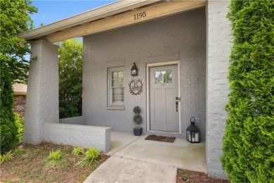 Beautifully maintained 4-bed, 3.5-bath home with a 3-car garage on The Auburn University Club in Alabama - for sale on GolfHomes.com, golf home, golf lot