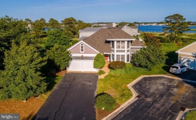 This beautiful single-family home offers a perfect blend of on Bethany Bay Golf Club in Delaware - for sale on GolfHomes.com, golf home, golf lot