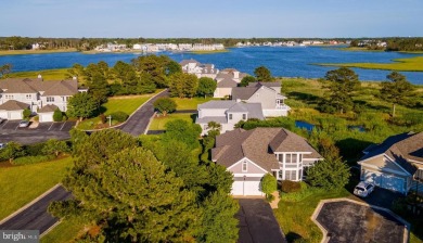 This beautiful single-family home offers a perfect blend of on Bethany Bay Golf Club in Delaware - for sale on GolfHomes.com, golf home, golf lot