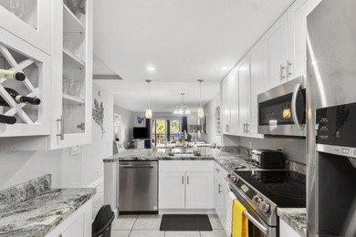 Beautiful 2BR/2BA Condo In GARDEN-AIRE VILLAGE SOUTH! Located on Pompano Beach Golf Course  in Florida - for sale on GolfHomes.com, golf home, golf lot