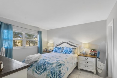 Beautiful 2BR/2BA Condo In GARDEN-AIRE VILLAGE SOUTH! Located on Pompano Beach Golf Course  in Florida - for sale on GolfHomes.com, golf home, golf lot