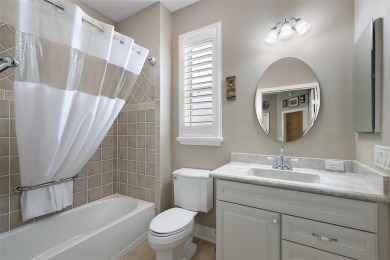 FABULOUS 3/2.5 Bridgeport with HEATED POOL, HOT TUB, and on The Links of Spruce Creek in Florida - for sale on GolfHomes.com, golf home, golf lot