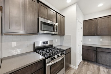 Welcome to this well-appointed three-bedroom on Eagle Legacy Golf Course in Idaho - for sale on GolfHomes.com, golf home, golf lot