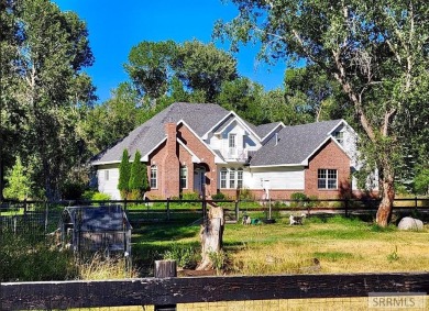 Secluded Waterfront Retreat on 1.5 Acres.This stunning 4-bedroom on Jefferson Hills Golf Course in Idaho - for sale on GolfHomes.com, golf home, golf lot