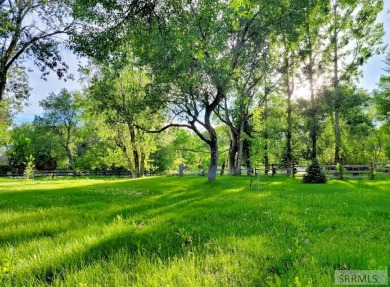 Secluded Waterfront Retreat on 1.5 Acres.This stunning 4-bedroom on Jefferson Hills Golf Course in Idaho - for sale on GolfHomes.com, golf home, golf lot