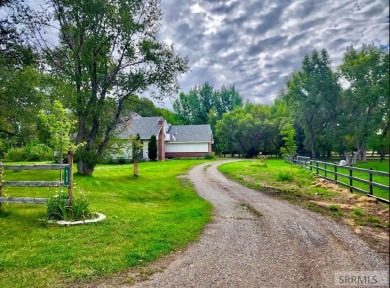 Secluded Waterfront Retreat on 1.5 Acres.This stunning 4-bedroom on Jefferson Hills Golf Course in Idaho - for sale on GolfHomes.com, golf home, golf lot