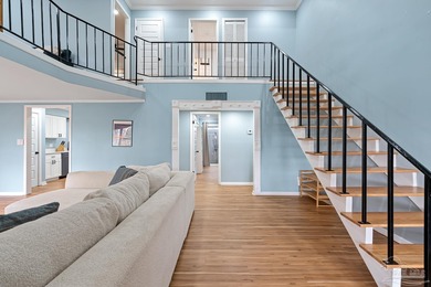 Welcome to this charming and thoughtfully updated 3-bedroom on Perdido Bay Golf Club in Florida - for sale on GolfHomes.com, golf home, golf lot