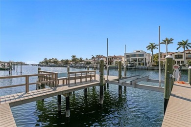 Wonderful property on a Double Lot  150* by 150* (over half an on The Renaisssance Vinoy Golf Club in Florida - for sale on GolfHomes.com, golf home, golf lot